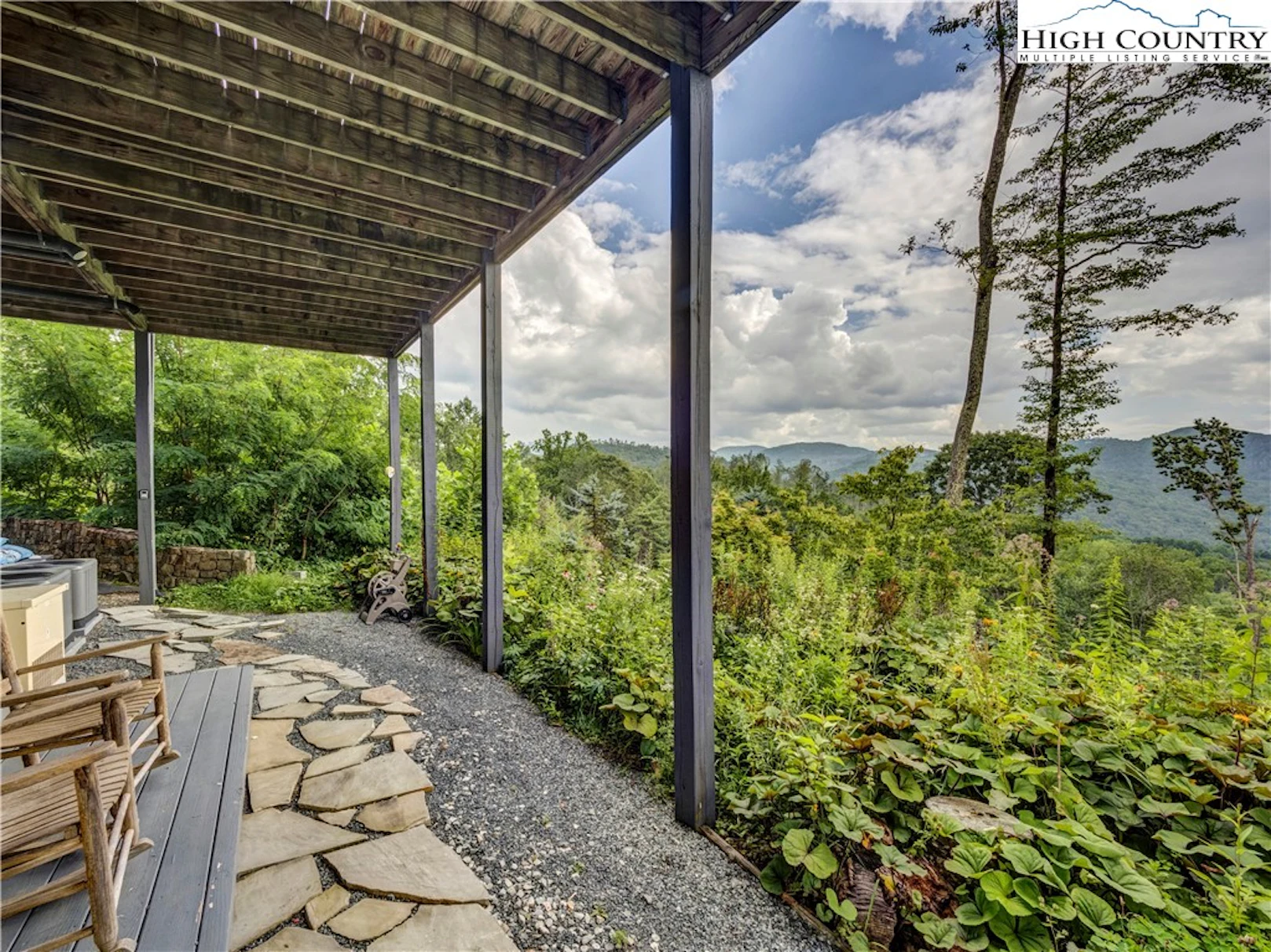 Image number 3 for the current listing