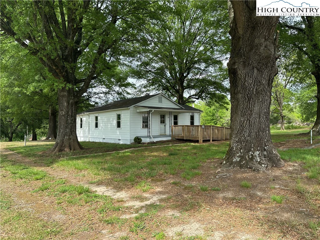 Image number 15 for the current listing