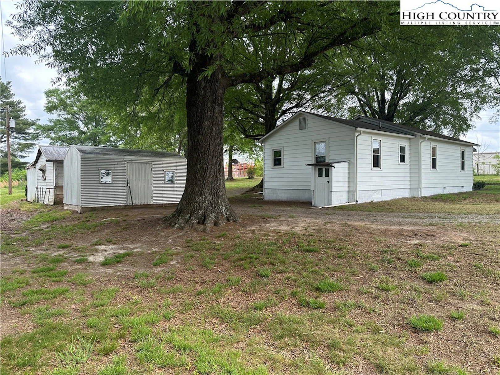 Image number 12 for the current listing