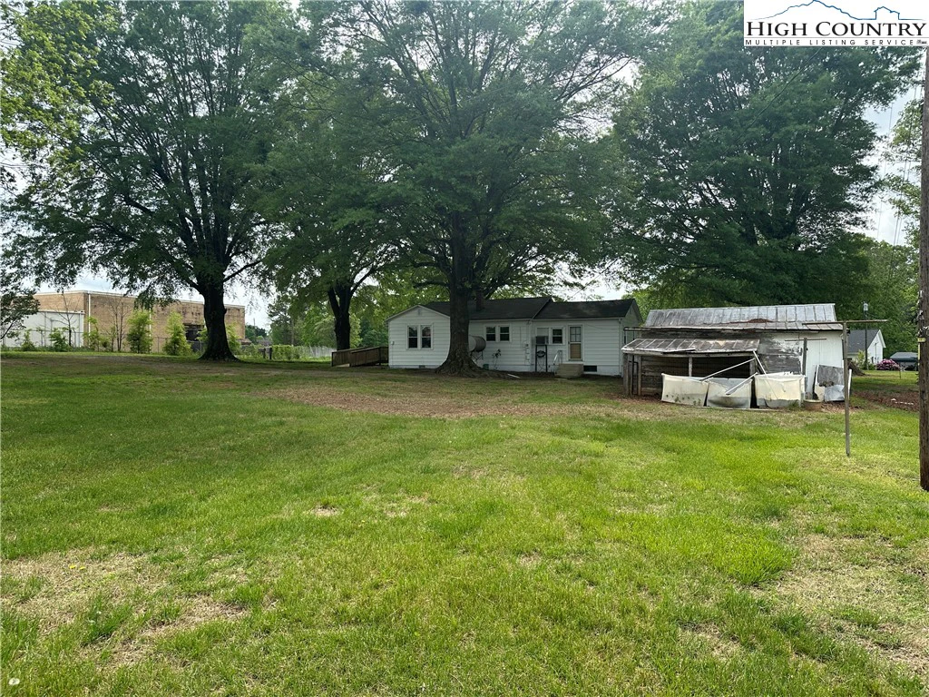 Image number 8 for the current listing