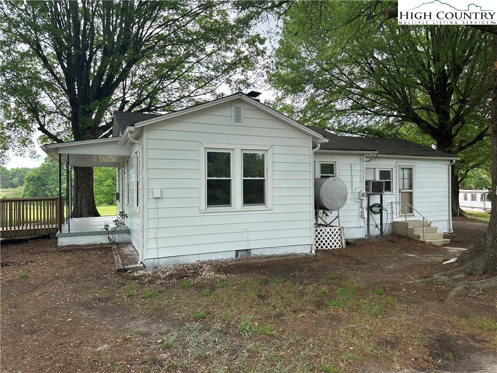 Image number 6 for the current listing
