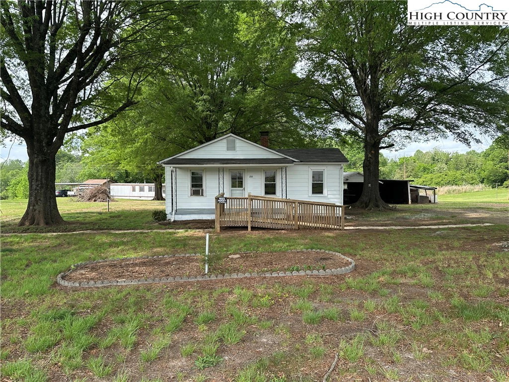 Image number 1 for the current listing