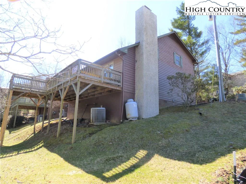 Image number 6 for the current listing