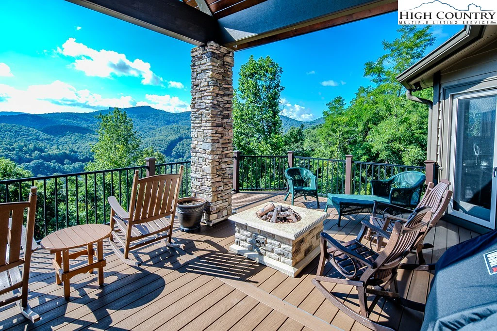 Image number 2 for the current listing