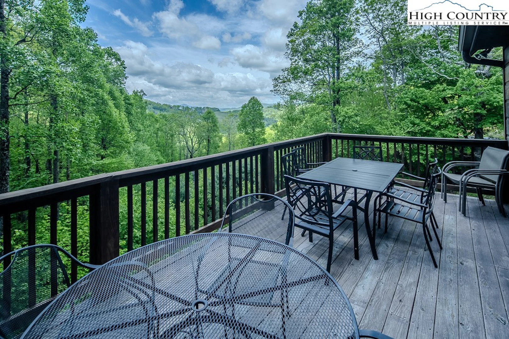 Image number 15 for the current listing
