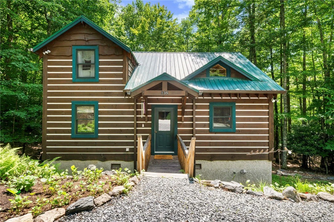 Image number 1 for the current listing