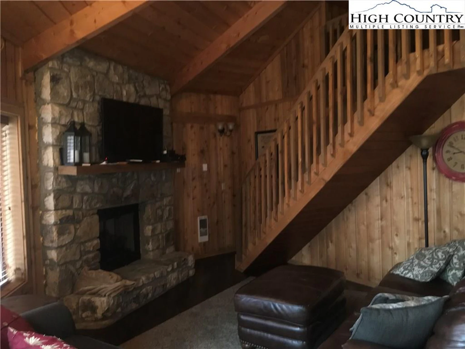 Image number 15 for the current listing