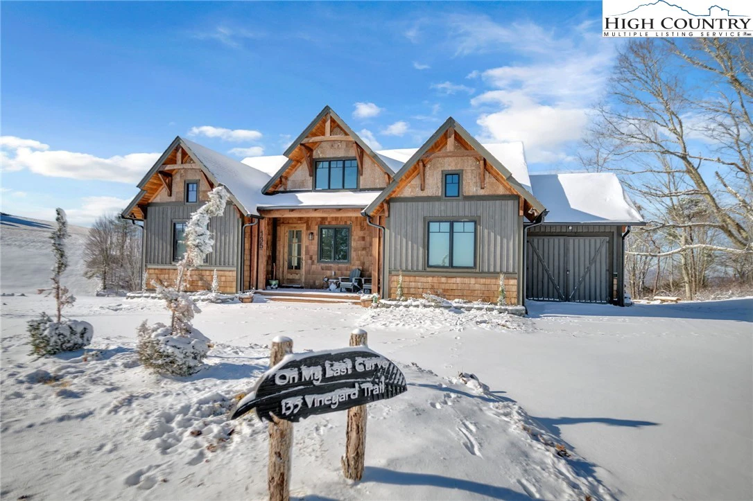 Image number 19 for the current listing