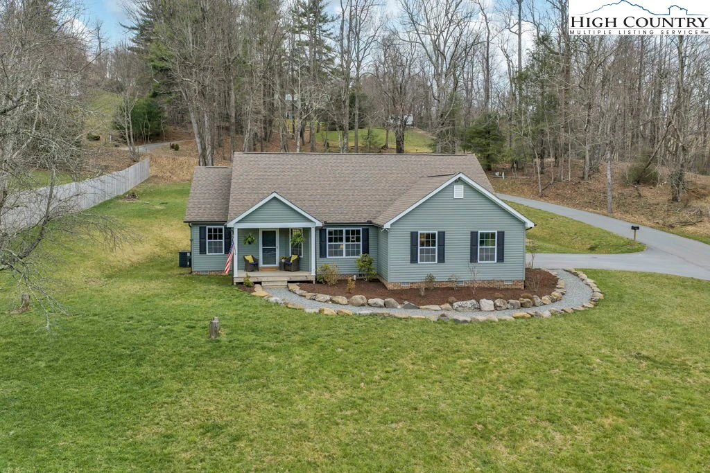 Image number 18 for the current listing