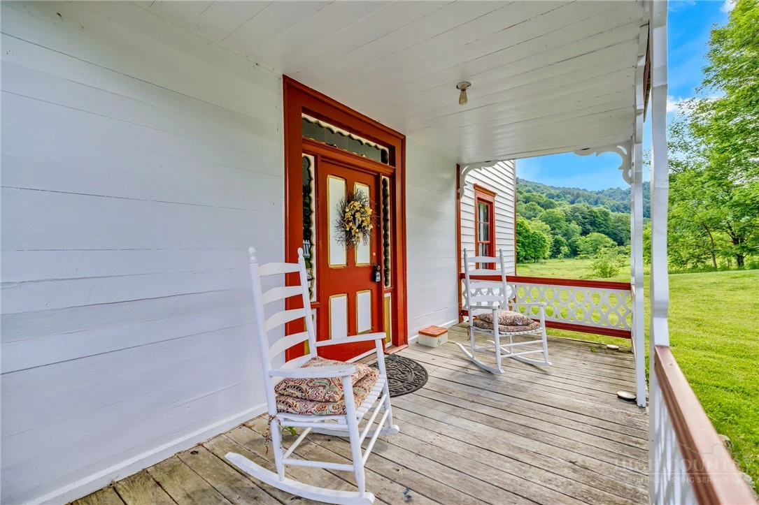 Image number 10 for the current listing