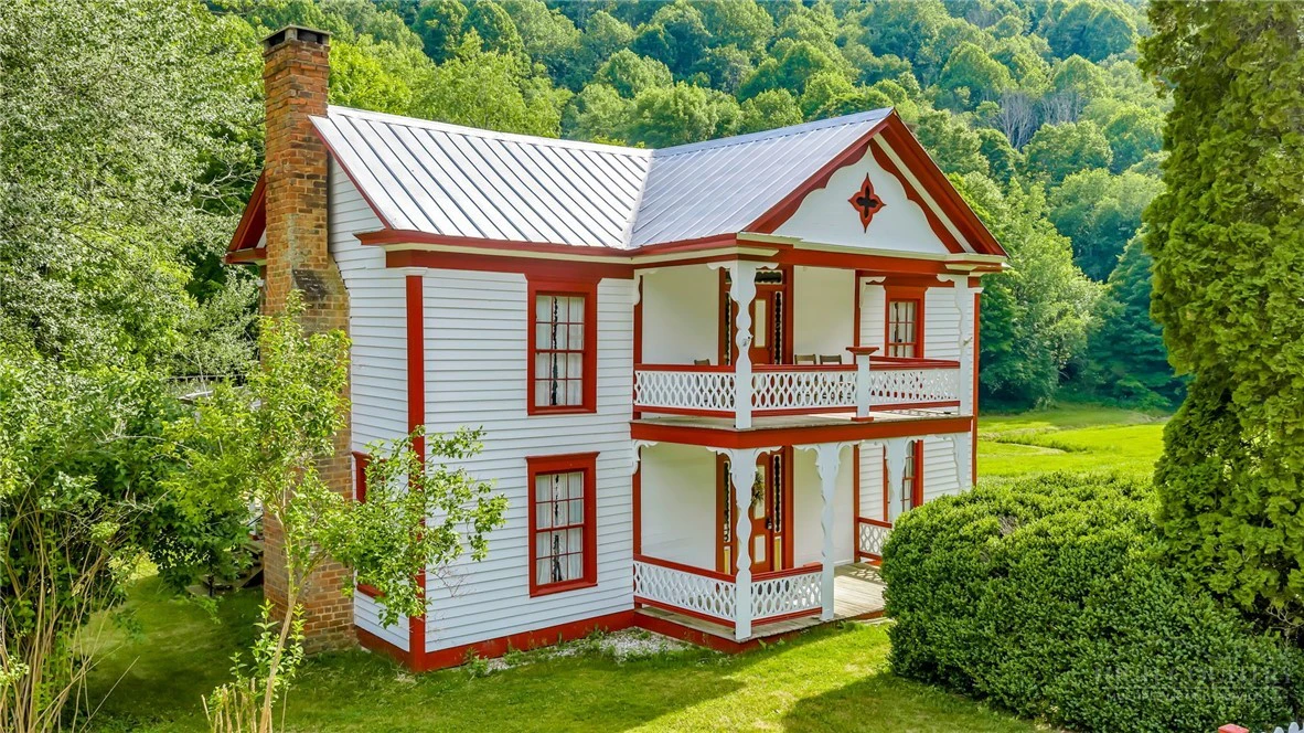 Image number 8 for the current listing