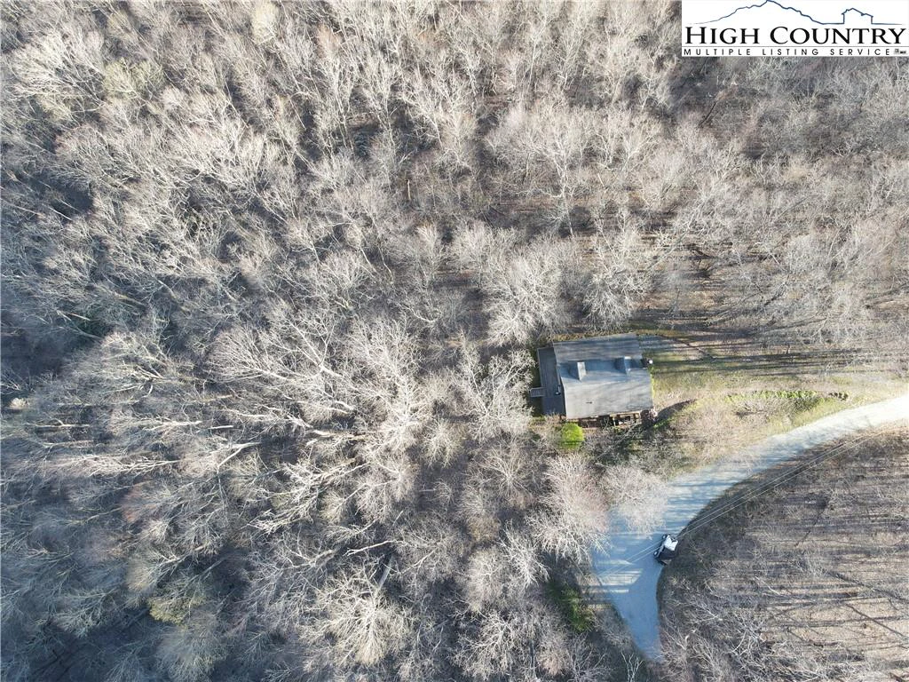 Image number 18 for the current listing