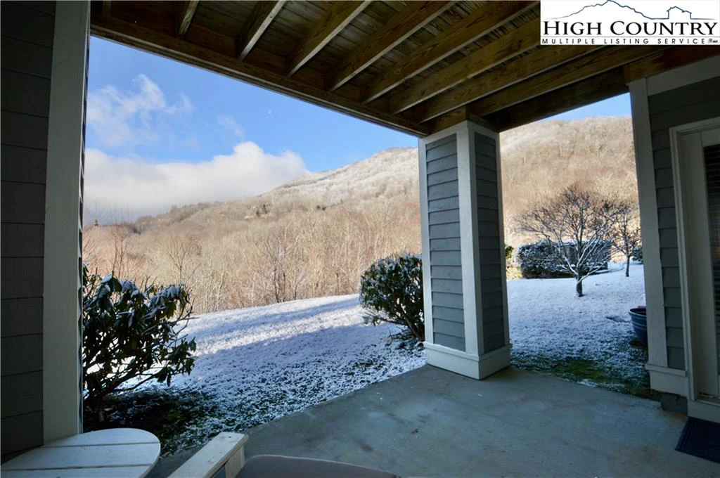 Image number 2 for the current listing