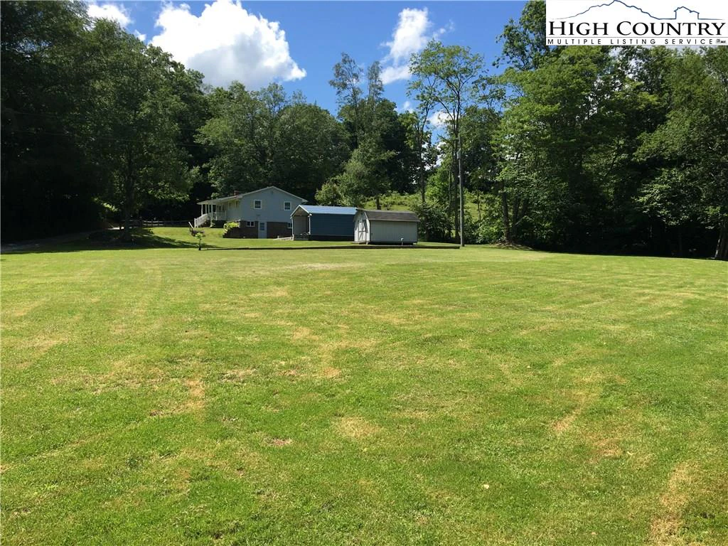 Image number 16 for the current listing