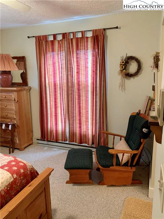 Image number 7 for the current listing