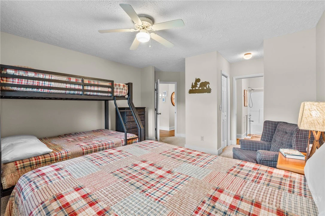 Image number 12 for the current listing