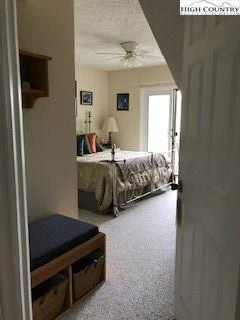 Image number 9 for the current listing