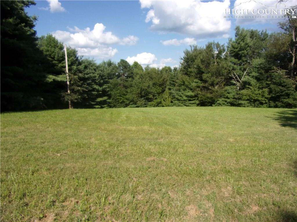 Image number 3 for the current listing