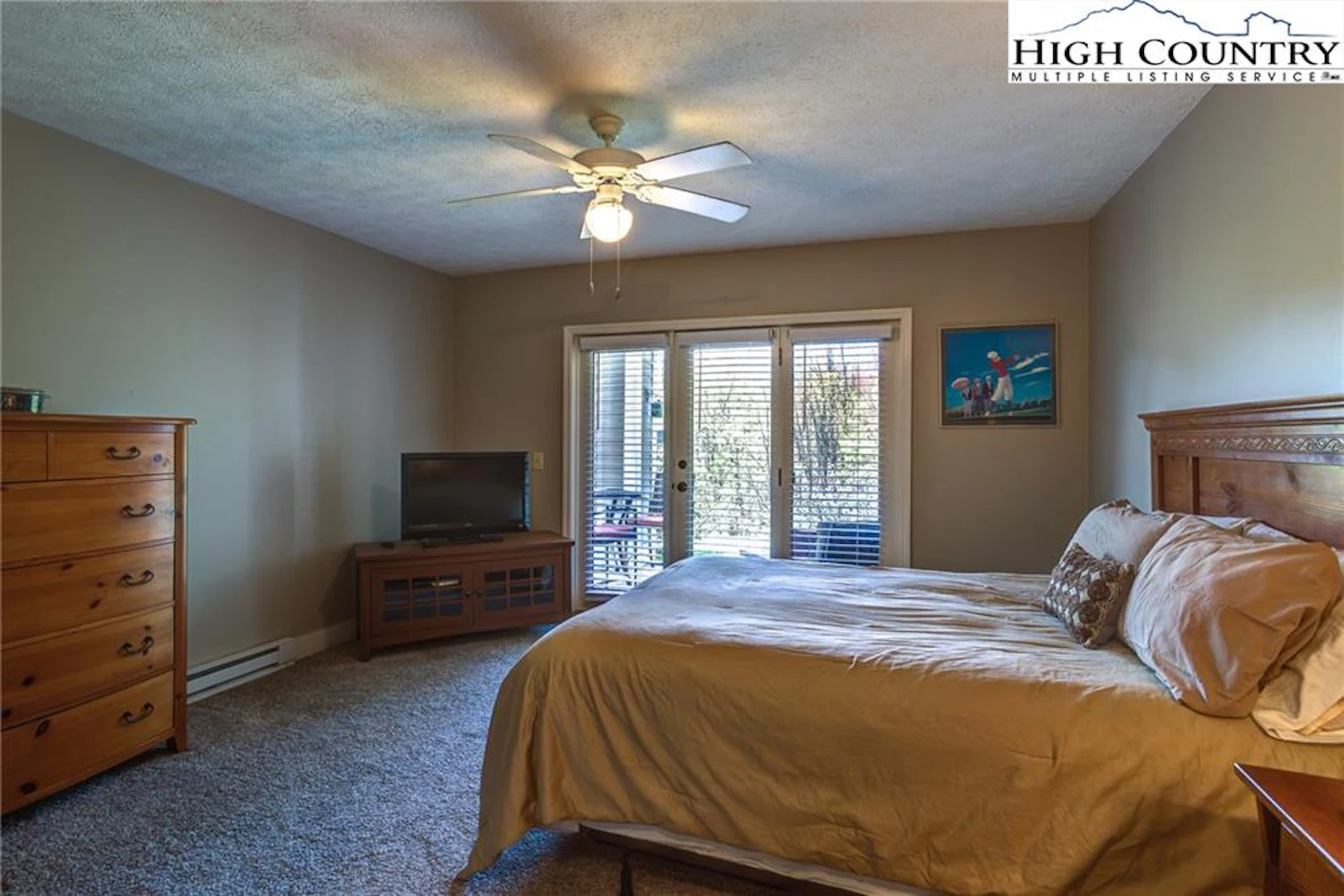 Image number 2 for the current listing
