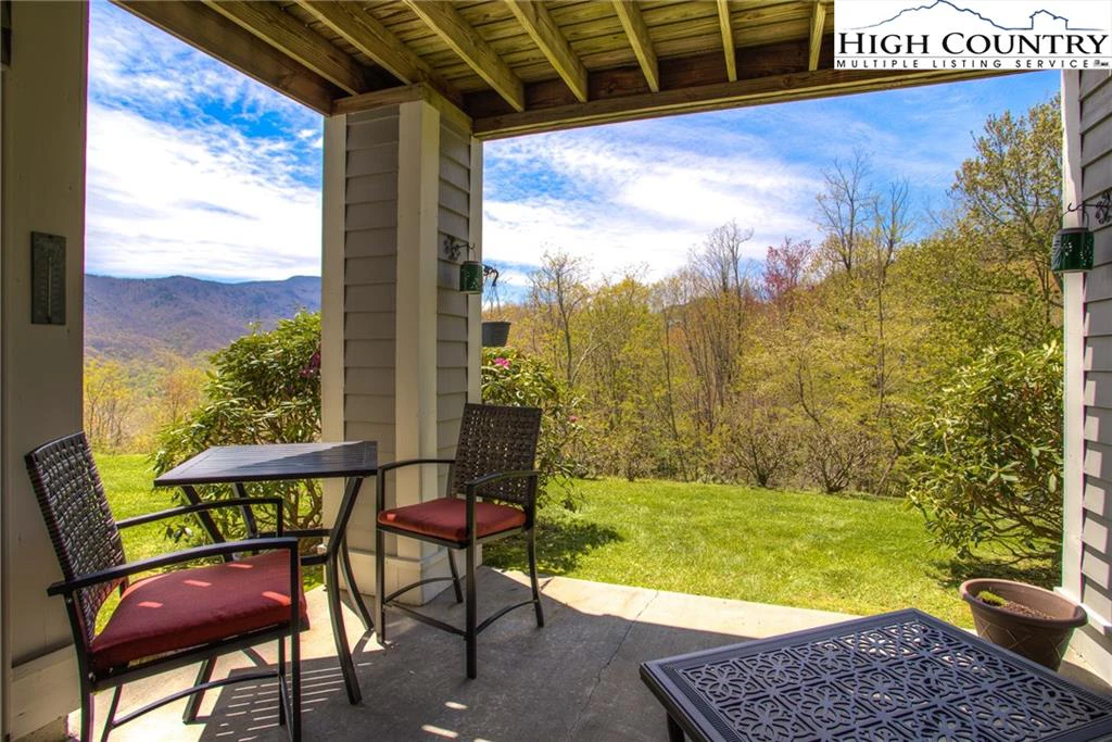Image number 9 for the current listing