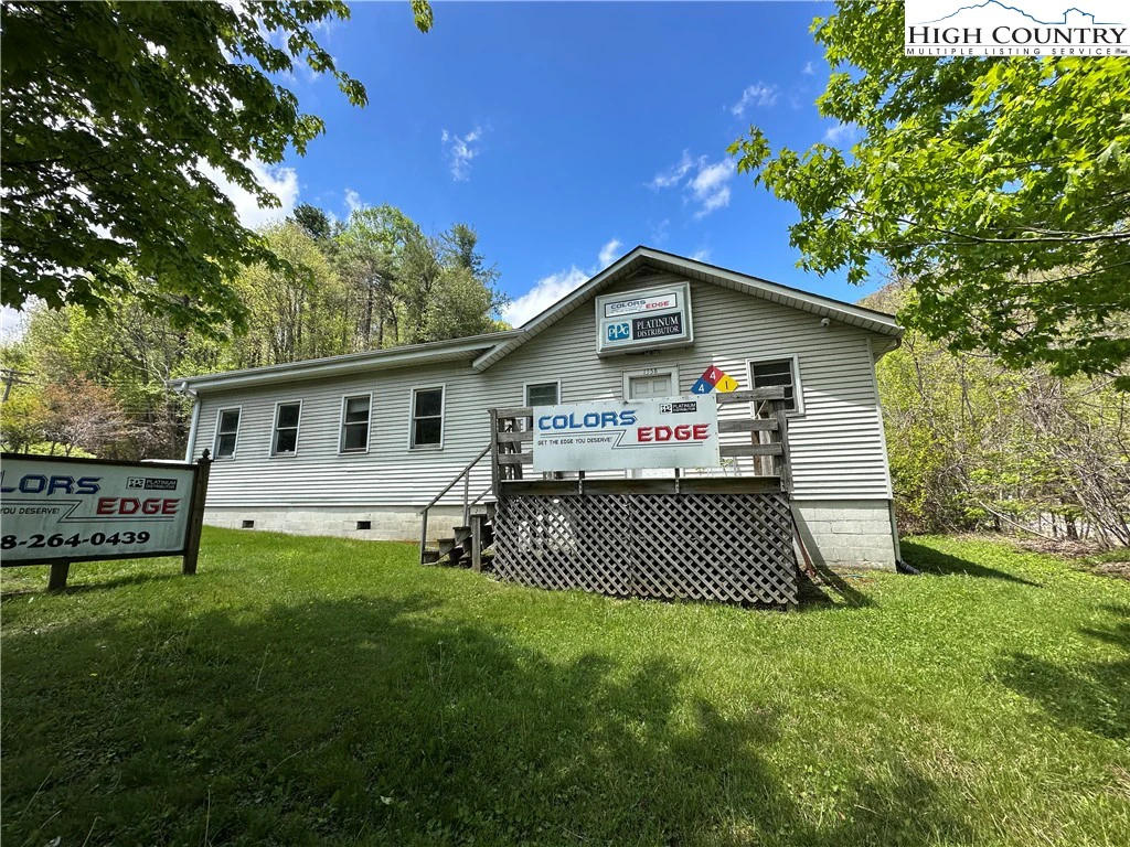 Image number 4 for the current listing