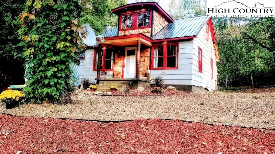 Image number 16 for the current listing