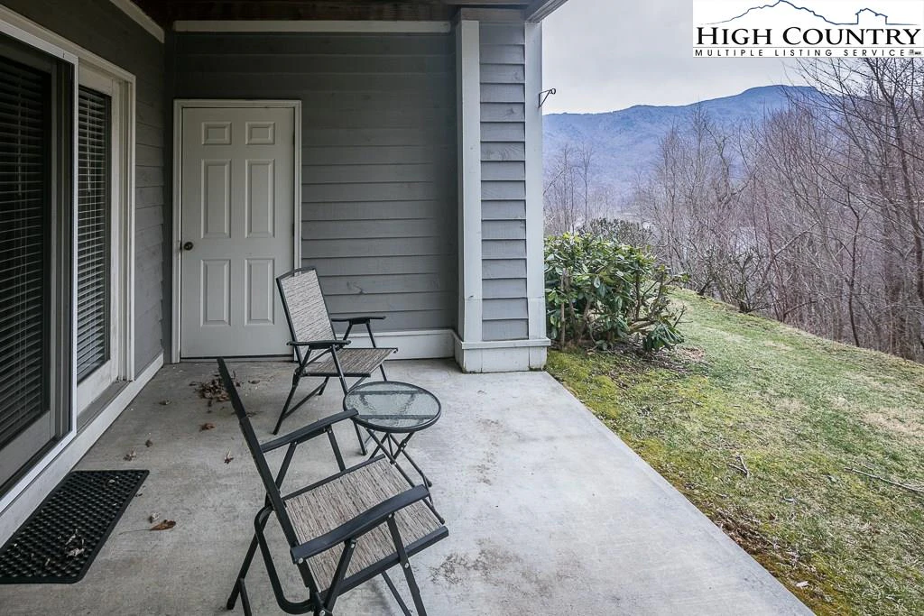 Image number 6 for the current listing
