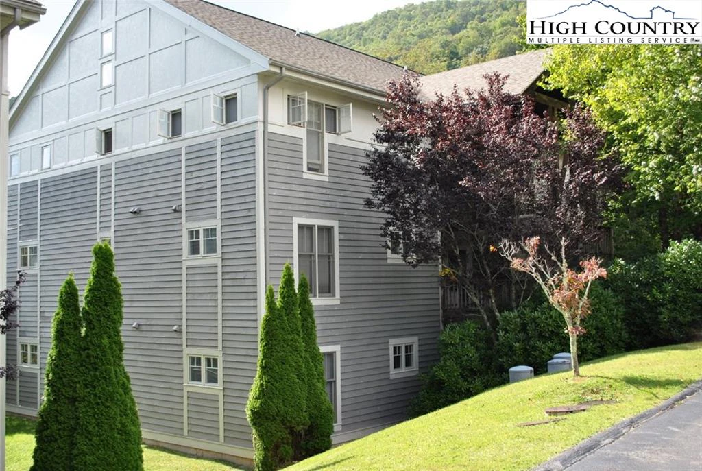 Image number 6 for the current listing