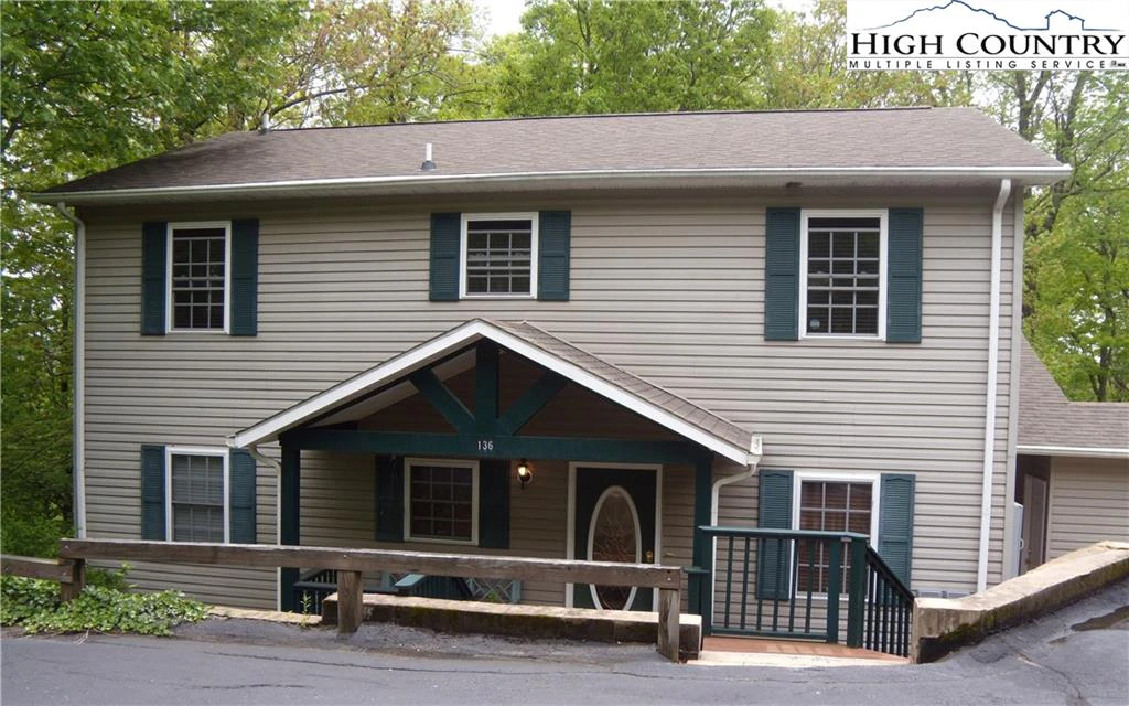 Image number 1 for the current listing