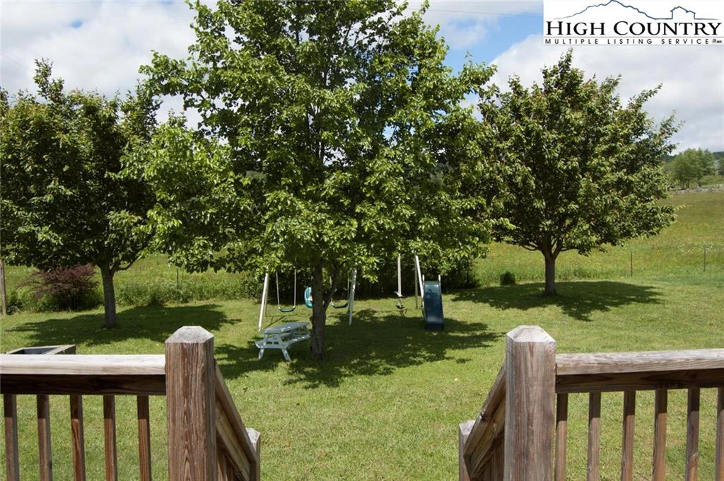 Image number 6 for the current listing