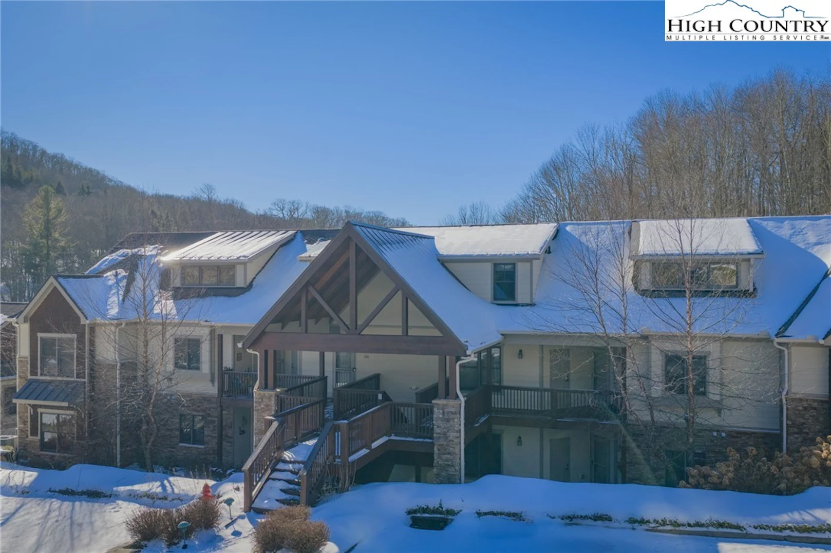 Image number 1 for the current listing
