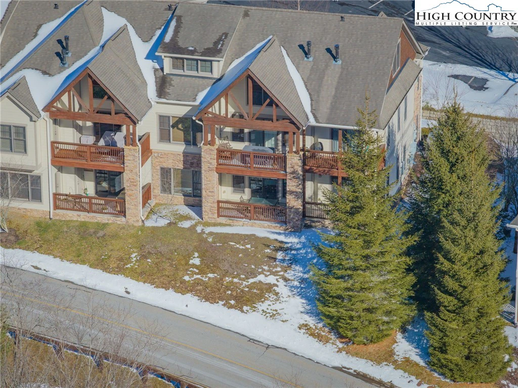 Image number 20 for the current listing