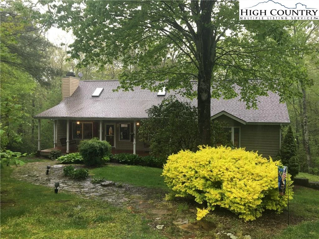 Image number 3 for the current listing