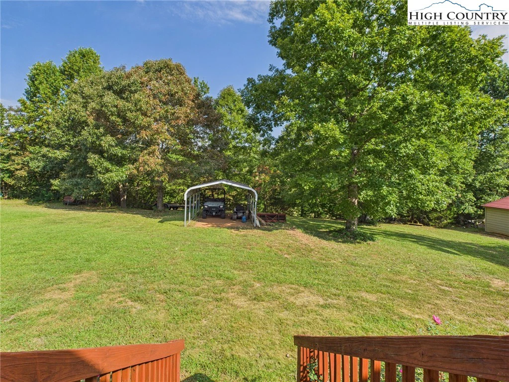 Image number 20 for the current listing