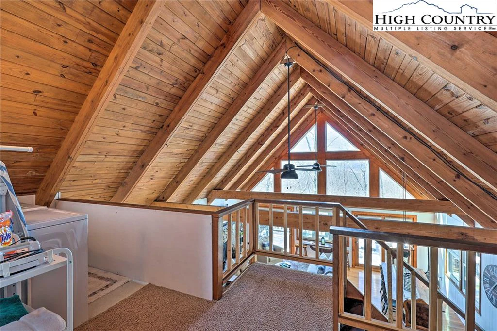 Image number 7 for the current listing