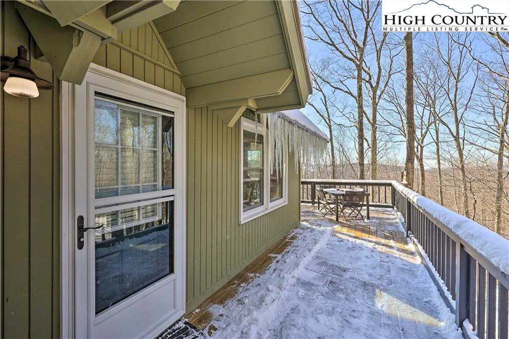 Image number 10 for the current listing