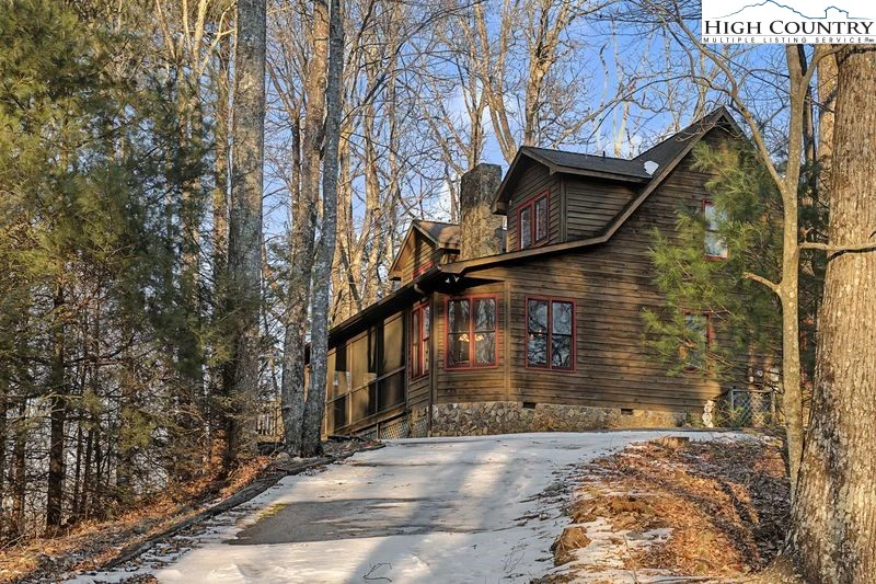 Image number 6 for the current listing