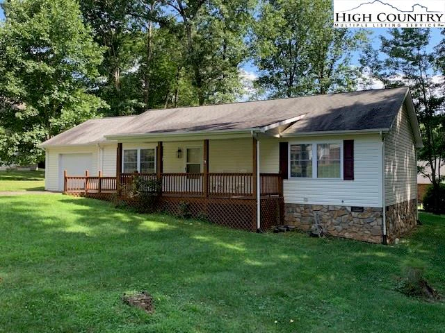 Image number 1 for the current listing