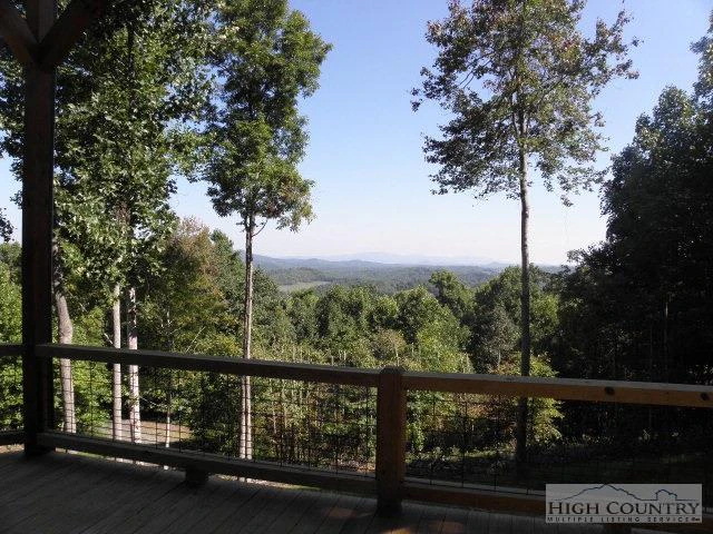 Image number 5 for the current listing