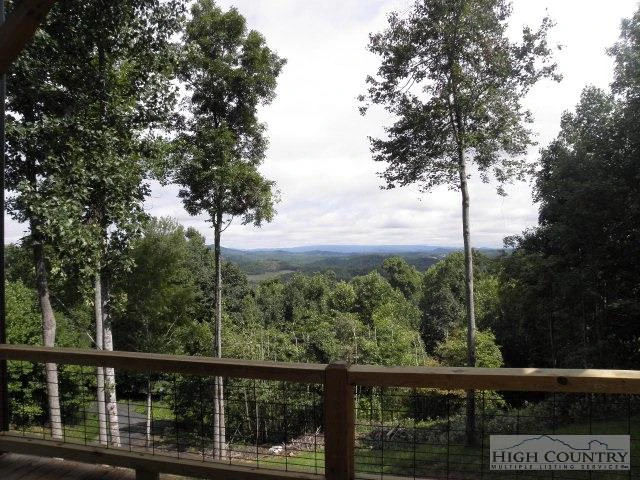Image number 13 for the current listing