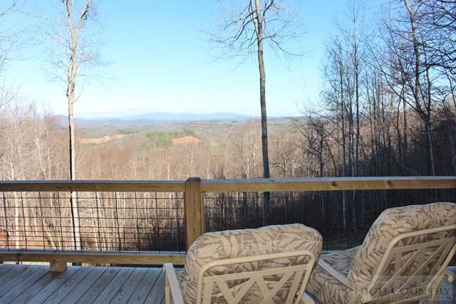 Image number 8 for the current listing