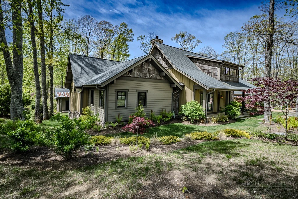 Image number 20 for the current listing