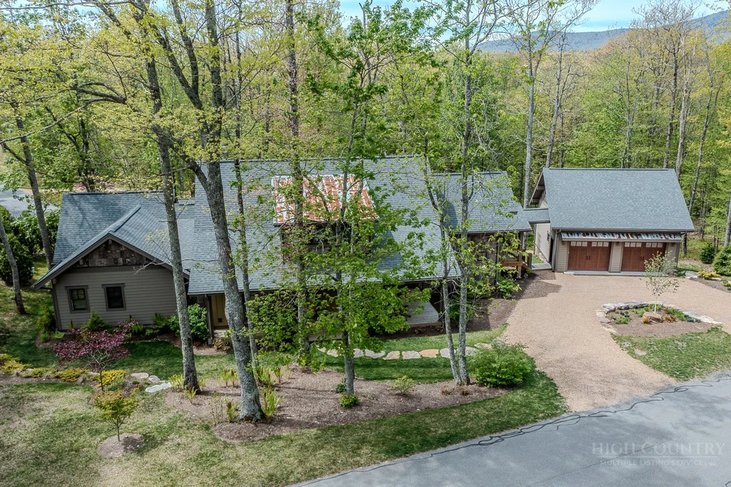 Image number 22 for the current listing