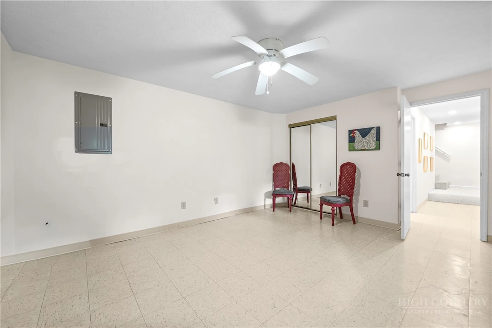 Image number 10 for the current listing
