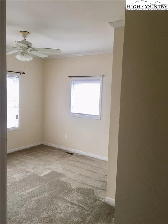 Image number 6 for the current listing