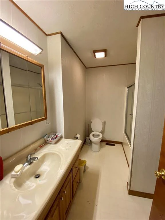 Image number 5 for the current listing