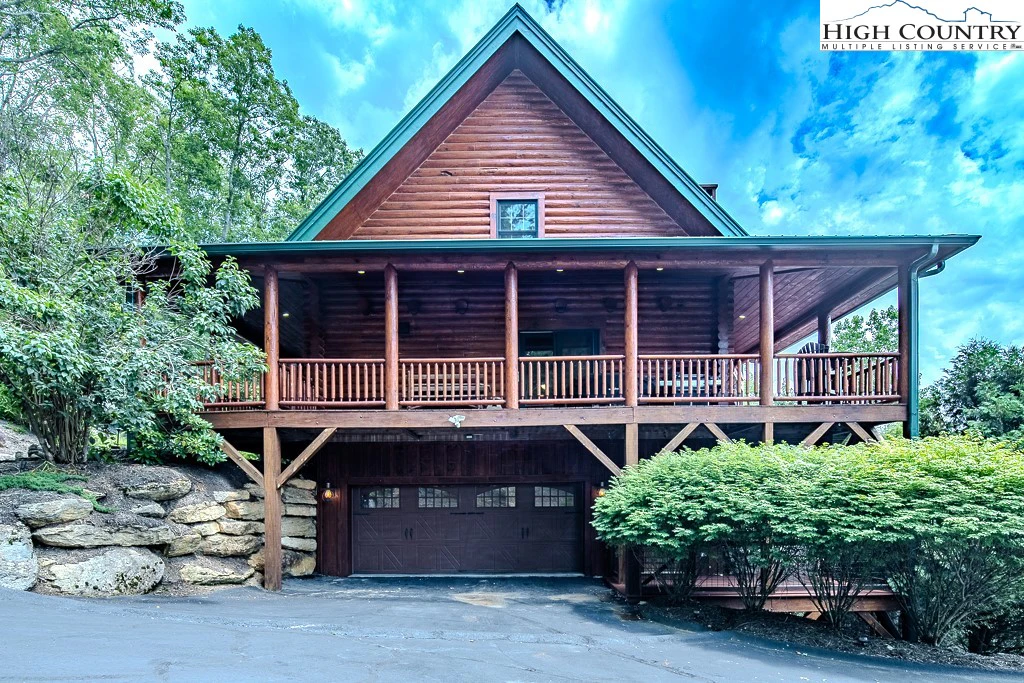 Image number 21 for the current listing