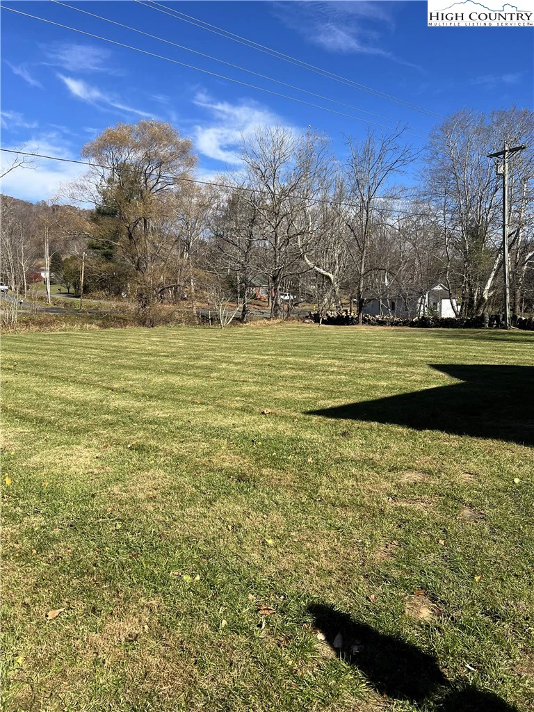 Image number 13 for the current listing