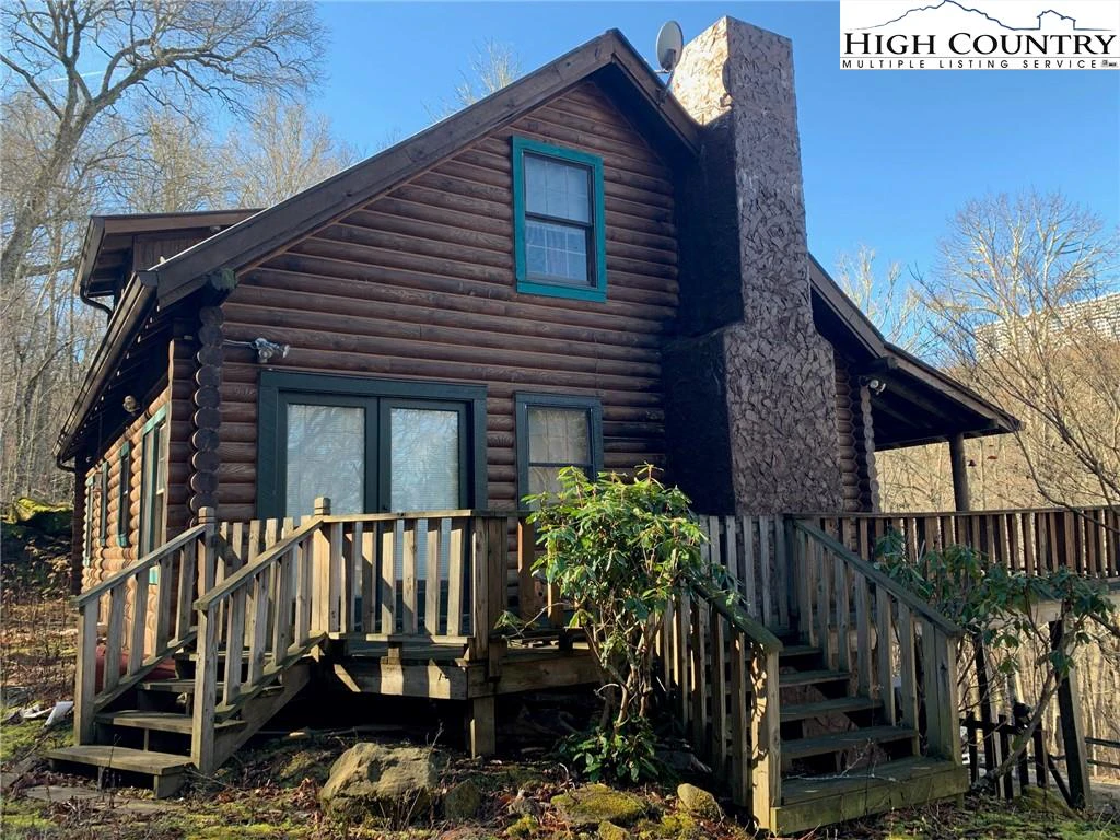 Image number 1 for the current listing
