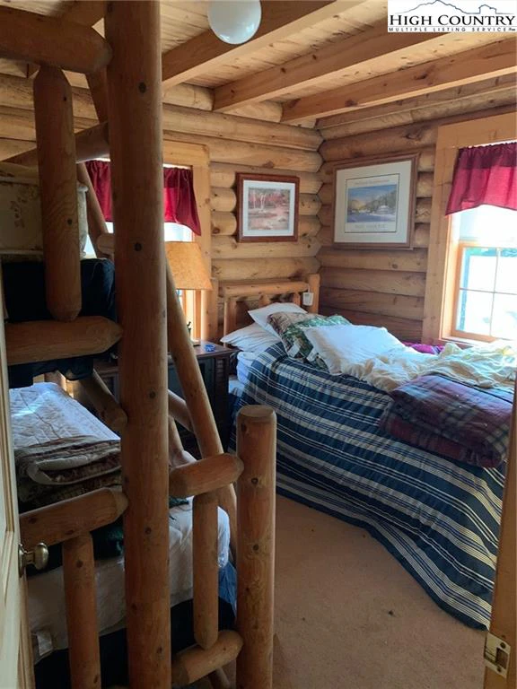 Image number 3 for the current listing